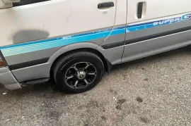 Hiace 2002