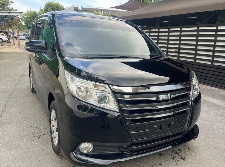 2015 Toyota Noah