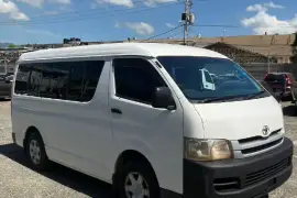 2007 Toyota Hiace Bus
