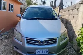 Toyota Fielder 2010