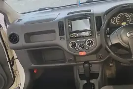 2013 Nissan AD Wagon