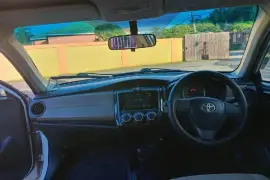 2013 Toyota Corolla Axio