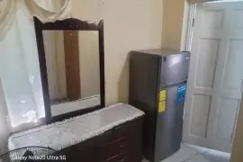 One furnished bedroom
