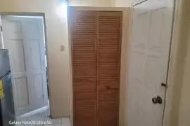 One furnished bedroom