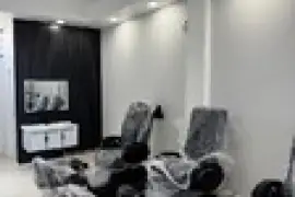 Nail Station Available