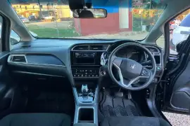 2019 Honda Fit Shuttle