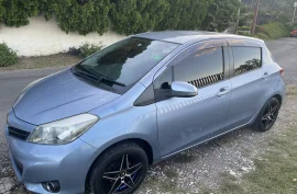 Toyota Vitz 2014