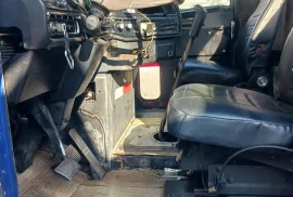 Wrecker truck