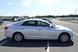 Toyota Mark X Premium Four 2014