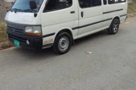 Toyota hiace 