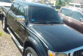 Toyota Tacoma Auto 2004