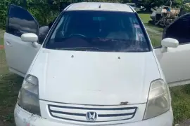 Honda Stream 2001