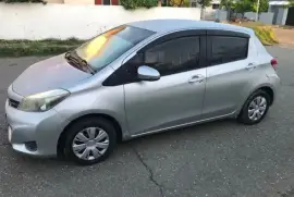 2012 vitz