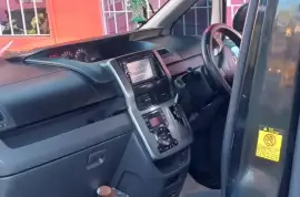 2009 Toyota voxy very good condition